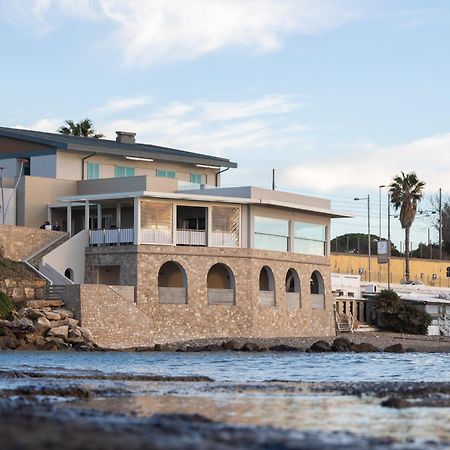 Le Suites Sul Mare Di Esterina Civitavecchia Exteriör bild