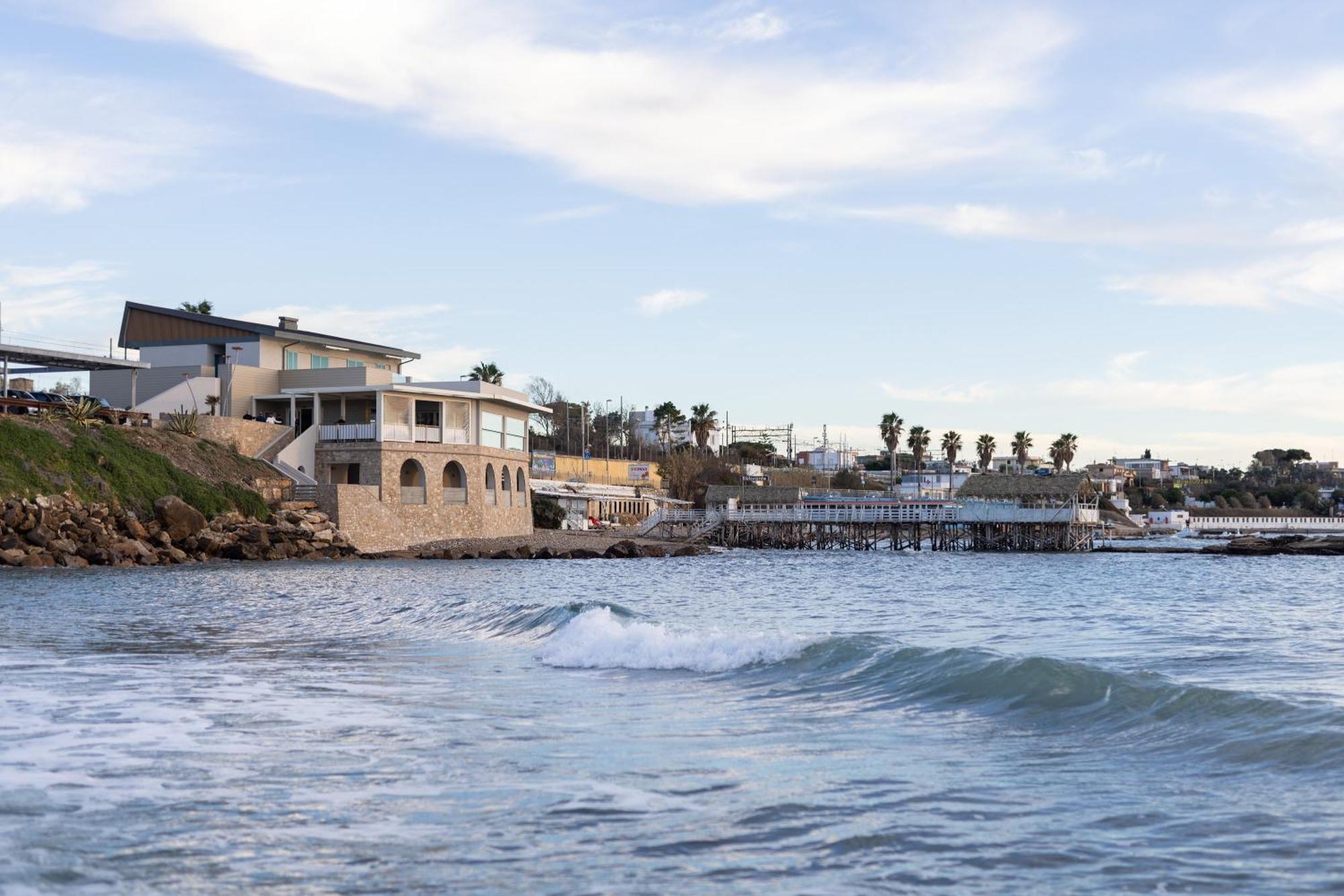 Le Suites Sul Mare Di Esterina Civitavecchia Exteriör bild