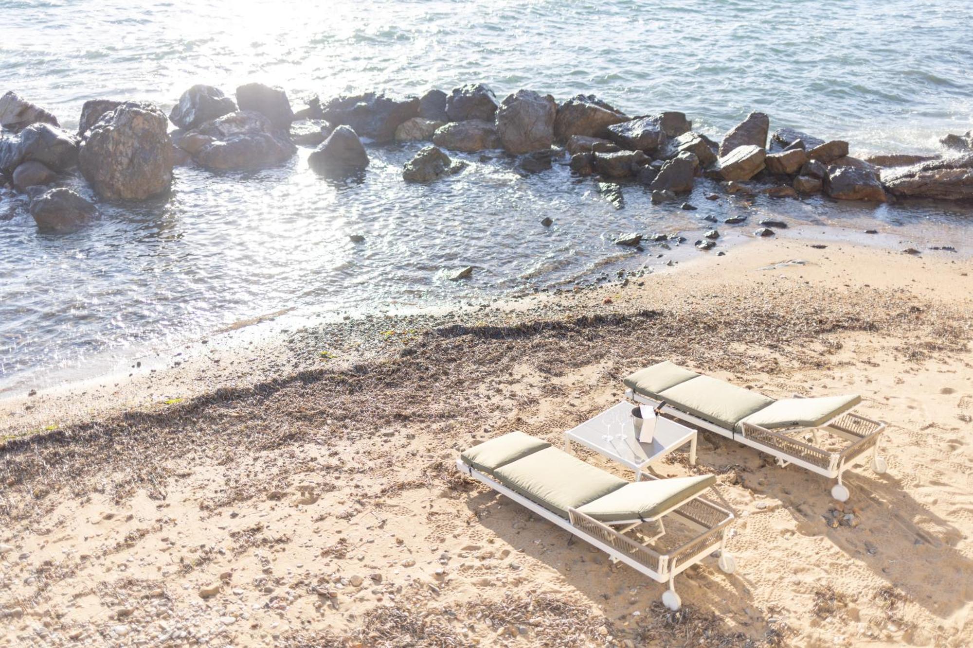 Le Suites Sul Mare Di Esterina Civitavecchia Exteriör bild