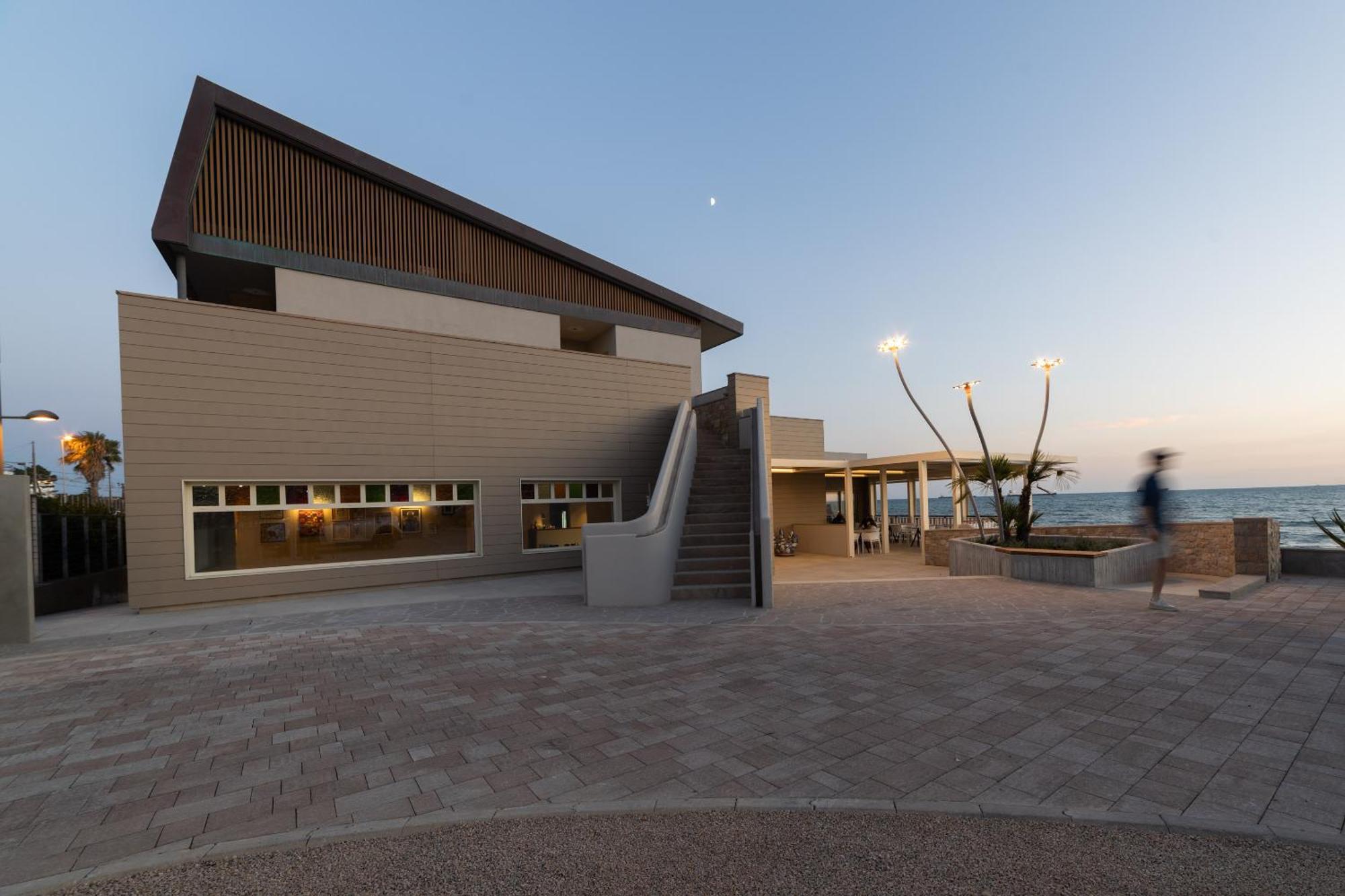 Le Suites Sul Mare Di Esterina Civitavecchia Exteriör bild